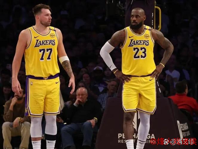 “老队友闲聊:选2016年骑士,还是对阵今年雷霆?” “老队友闲聊:选2016年骑士,还是对阵今年雷霆?”