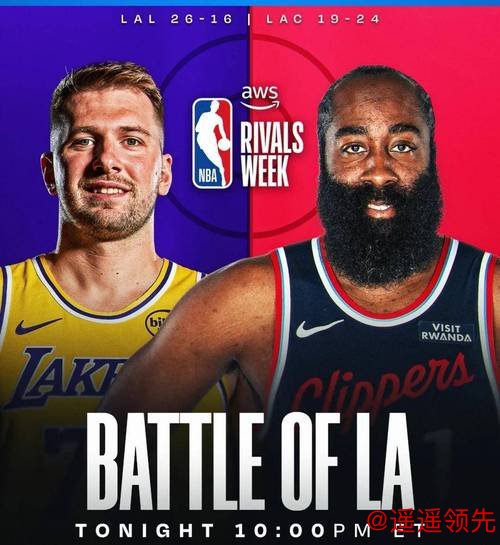 摧毁湖人！怒砍18分19篮板！这才是洛杉矶第一中锋